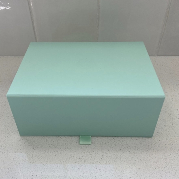 Owlet Baby Monitor - Picture 3 of 5